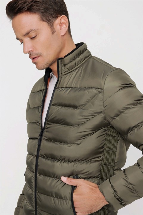 Men's Khaki Edmonton Dynamic Fit Casual Fit Zippered Quilted Coat 100351067
