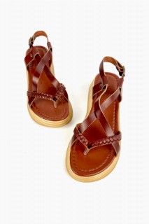 Sandals - صندل كلارا من الجلد البني 100344377 - Turkey