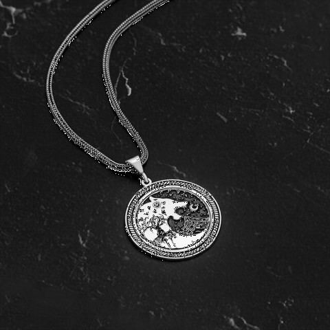 Necklace - Wolf Motif Silver Necklace on Round Plate 100349795 - Turkey