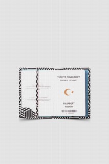 Black and White Patterned Passport Cover 100345390