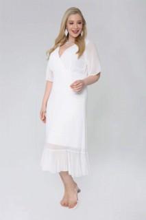 Long evening dress - Plus Size Weißes Chiffonkleid mit sechs Falten und zweireihigem Kragen 100276662 - Turkey
