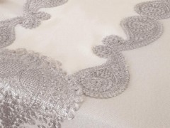 Verna Table Cloth 26 Pieces Cream Silver 100329332