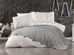 Bedding - طقم غطاء لحاف مزدوج كارمن فيروزي 100332094 - Turkey