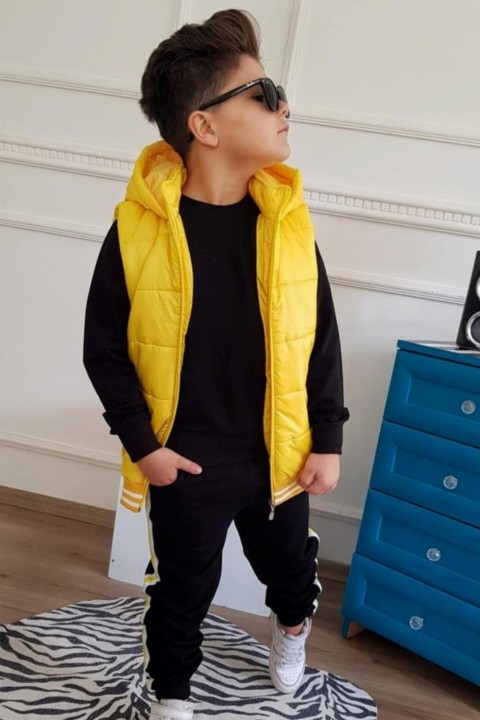 Boy Clothing - بدلة رياضية مخططة وسترة قابلة للنفخ لون أصفر للأولاد 100327479 - Turkey