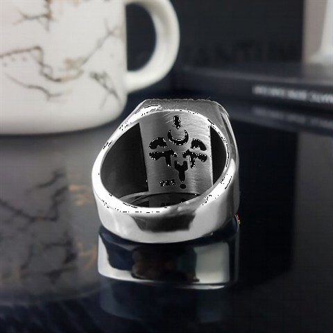 Wolf Patterned Sterling Silver Ring 100349671