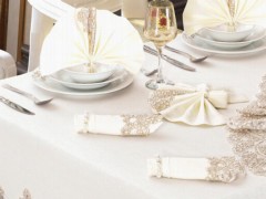 Lisa Table Cloth Set 18 Pieces Cream Gold 100330138