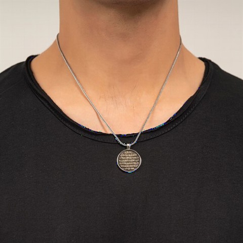 Black Background Ayatul Kursi Embroidered Silver Necklace 100349464