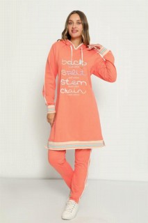Pajamas - طقم بدلة رياضية بقلنسوة ومطرز ومفصل للنساء 100325547 - Turkey