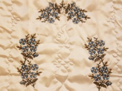 Blue Daisy Embroidered Satin Prayer Rug 100280219