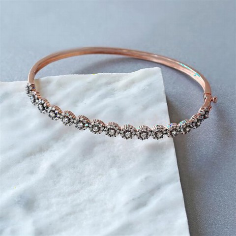 Stone Flower Women's Silver Bracelet 100347301