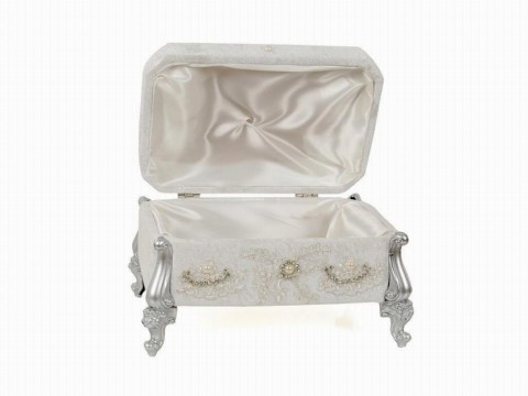 Velvet Dowry Chest with Pearls Silver 100259918
