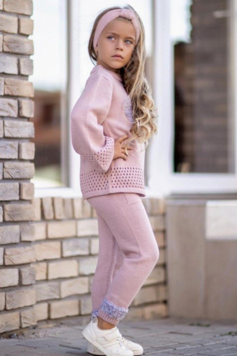 Girl's Heart Embroidered Hole Knitwear Tracksuit Set 100327048